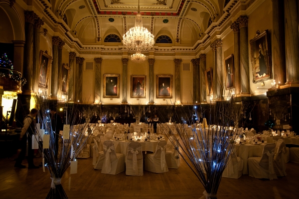 The Main Hall.
Fine Art, Chandeliers, Marble & the WoW factor!