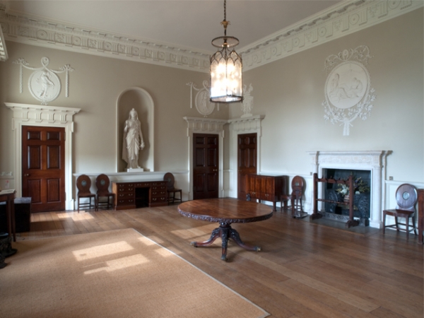 The Portico for drinks receptions over-looking park and lake.