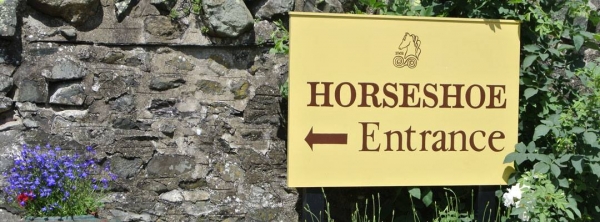 Horseshoe Restaurants with Rooms