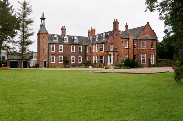 Skendleby Hall