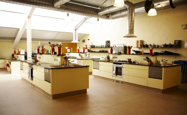 Fantastic professional kitchen arena